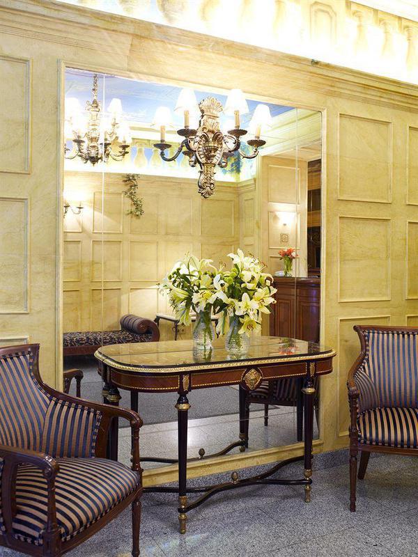 Hotel Carlos V