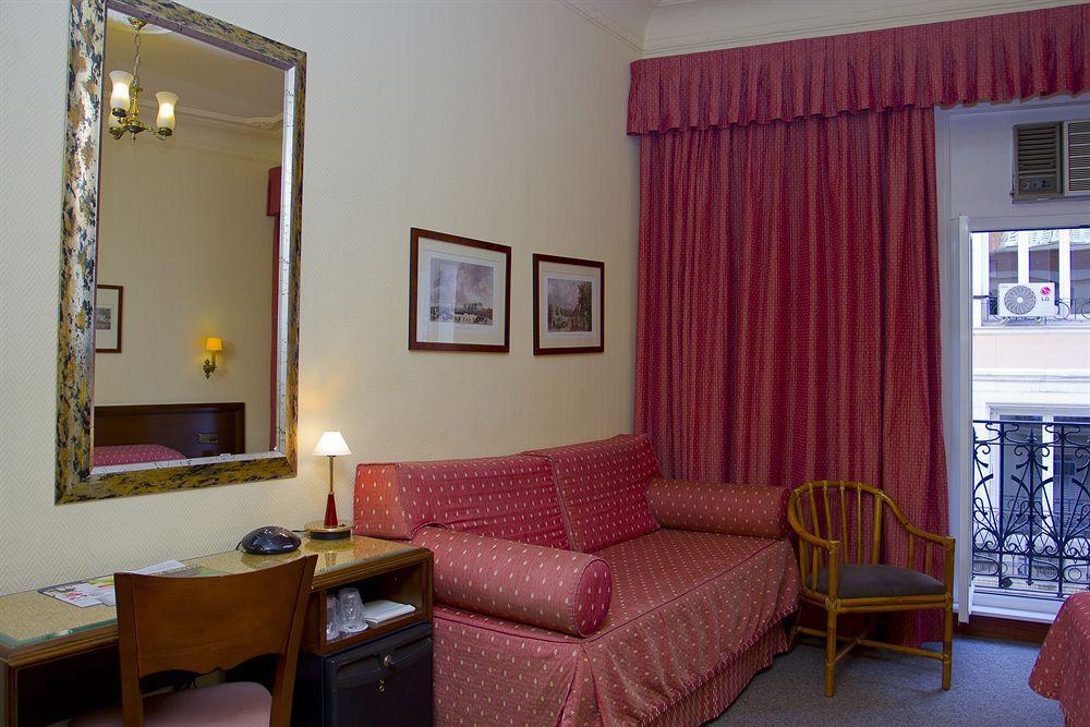Hotel Carlos V 3*