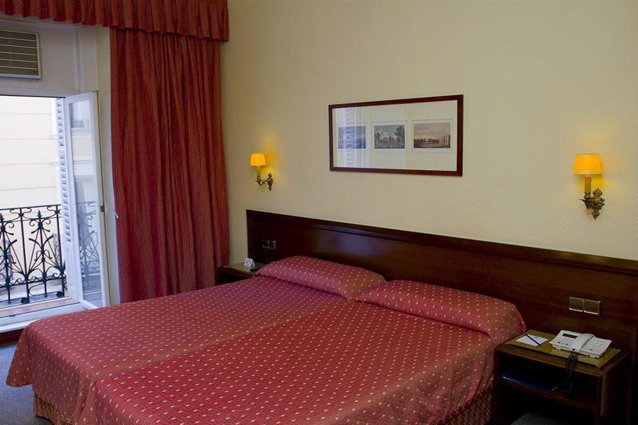 Hotel Carlos V Madrid