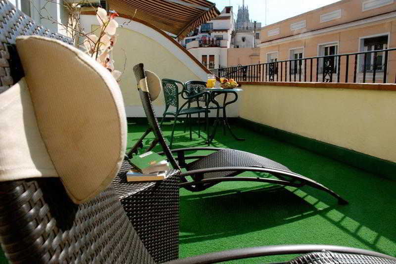 Carlos V Hotel Madrid